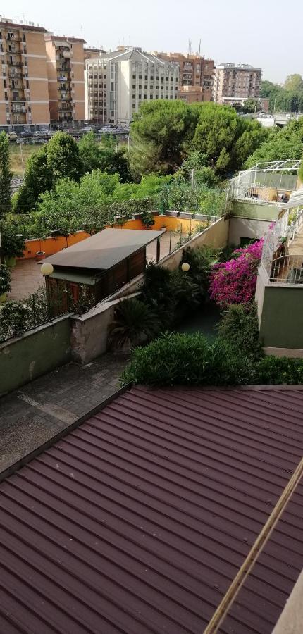 Casa Rosalia Ferienwohnung Рим Екстериор снимка