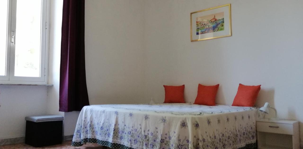 Casa Rosalia Ferienwohnung Рим Екстериор снимка