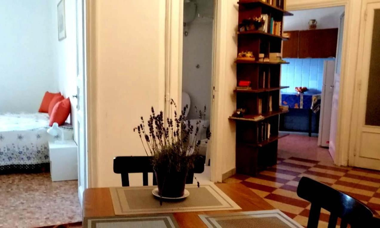 Casa Rosalia Ferienwohnung Рим Екстериор снимка